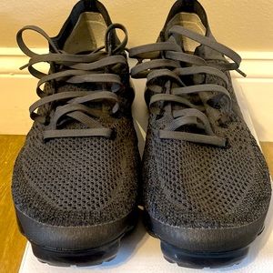 Nike Vapor Max Flyknit Sneakers